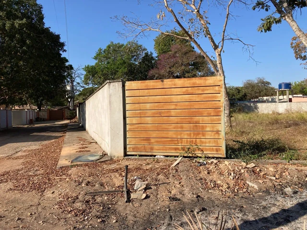 Lote em Aruanã-GO / 1.600m2 - Murado - Miniatura 2