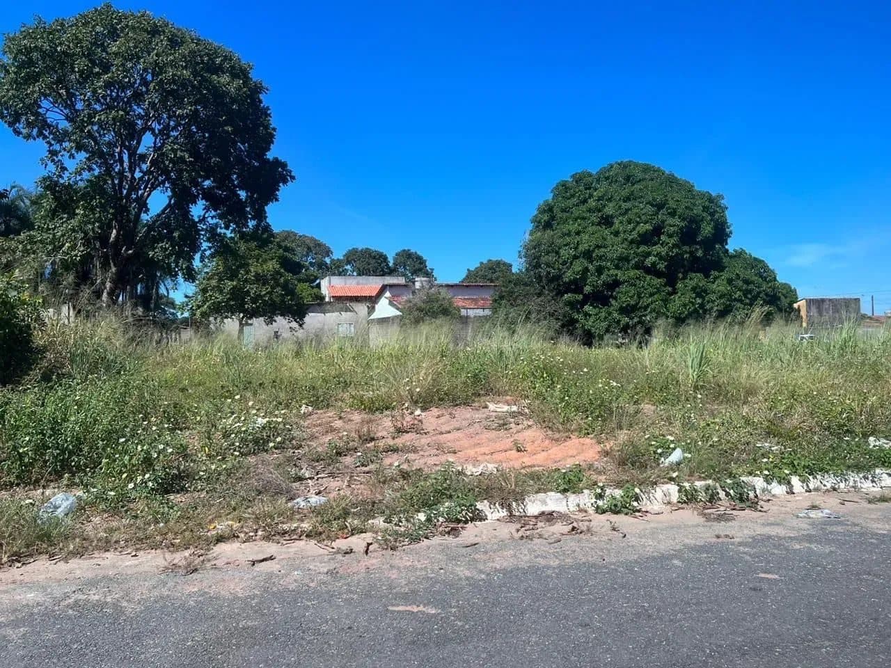 Lote em Aruanã-GO / 910m2 - Excelente Localização - Miniatura 2