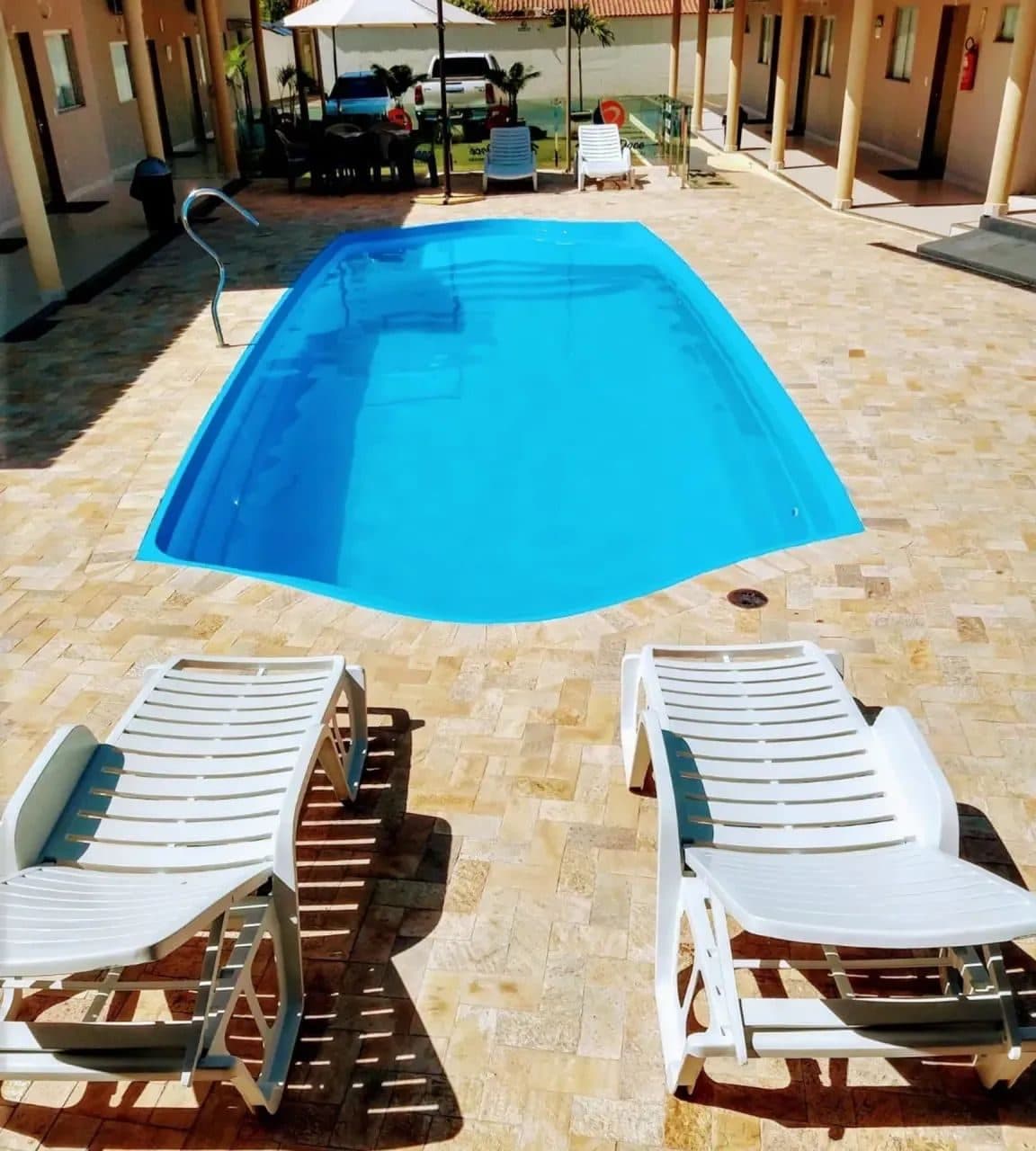 Pousada em Aruanã-GO / 10 Suítes - Lote com 1.080m2 - Miniatura 4