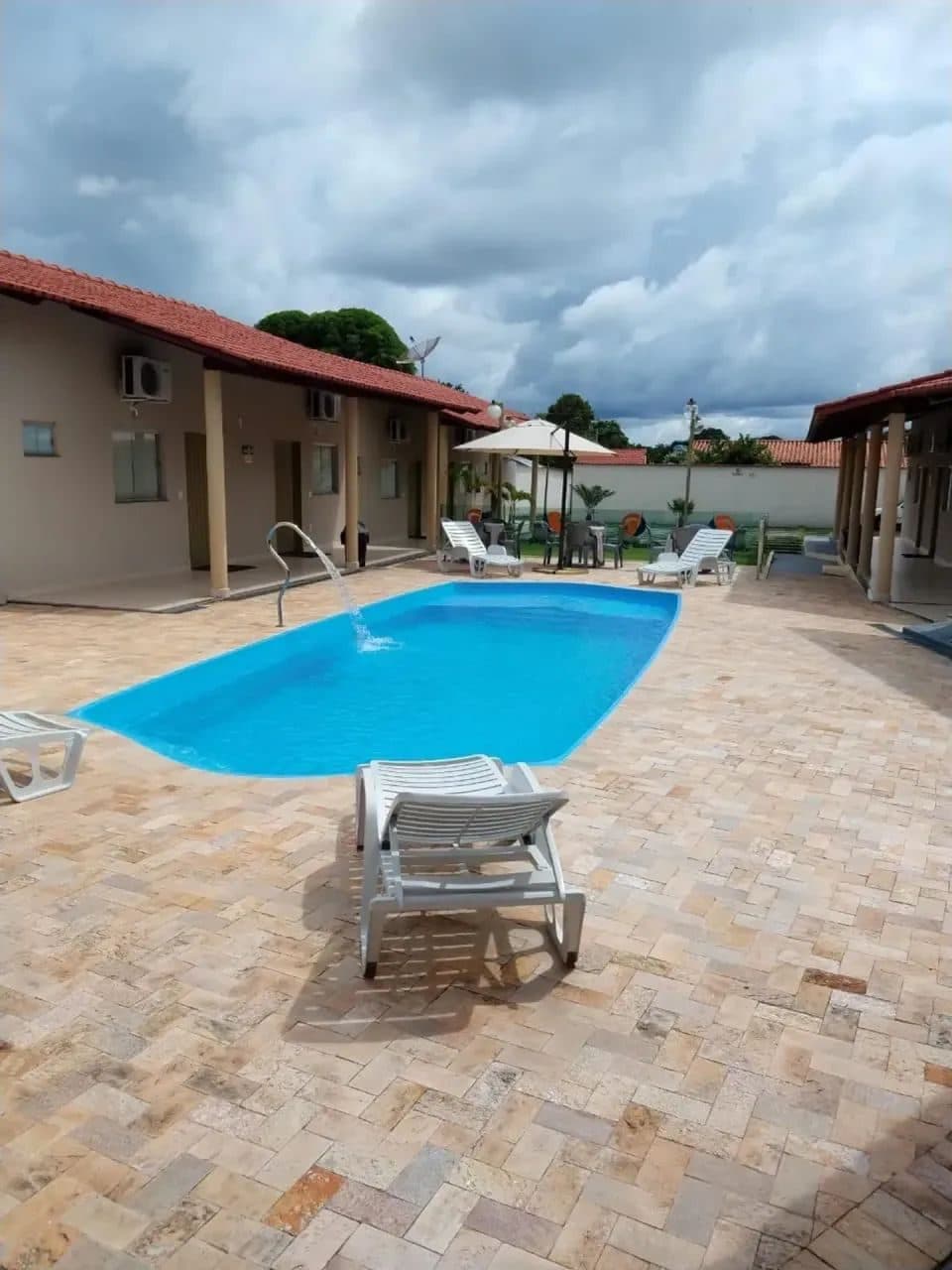 Pousada em Aruanã-GO / 10 Suítes - Lote com 1.080m2 - Miniatura 5