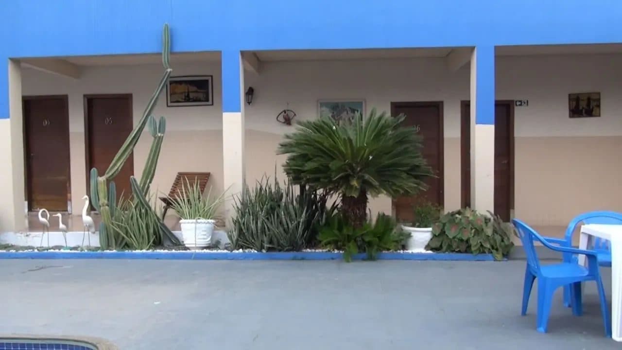 Pousada em Aruanã-GO / 14 Suítes - no Centro - Miniatura 3